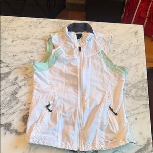 Brooks Women's White and Mint Sleeveless Vest